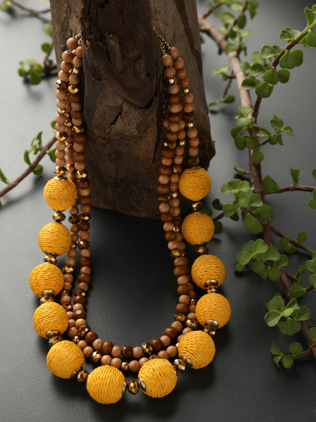 RICHEERA Women Mustard Yellow Antique Gold-Plated Beaded Necklace Price in  India, Full Specifications & Offers | DTashion.com